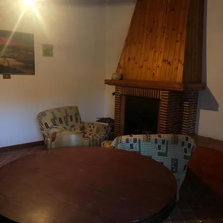 The Oak House Apartment